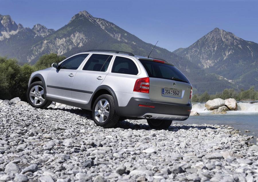  Skoda Octavia Scout 2007 года  (фото 4 из 4)
